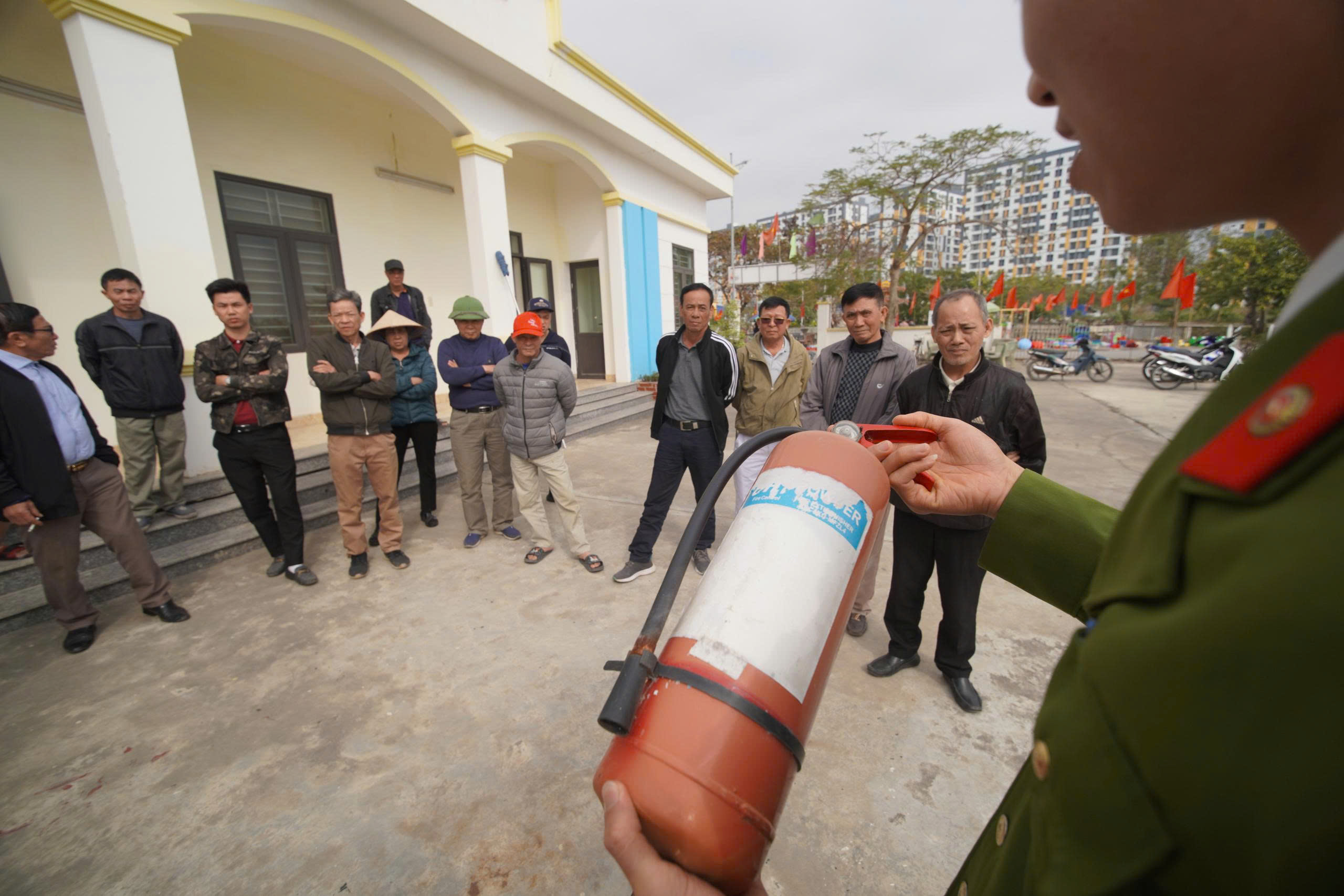 Đội Chữa cháy và CNCH khu vực 4: Tổ chức hội nghị tuyên truyền, tập huấn công tác PCCC và CNCH dịp Tết Nguyên đán Bính Ngọ 2026